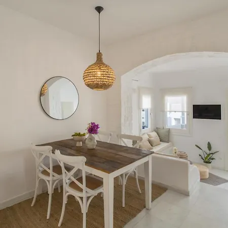 Walk To - 2br House - Piperi Науса