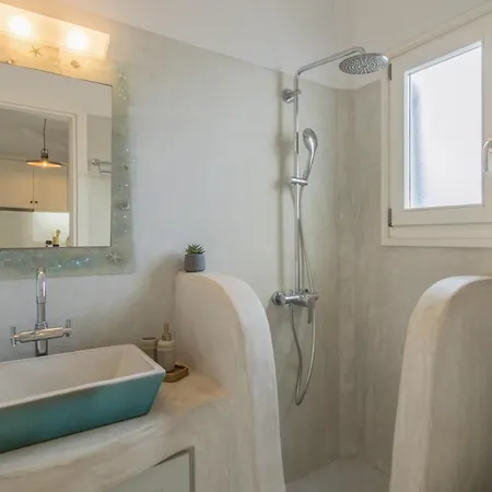 Piperi-2 Bedroom Hébergement de vacances Náoussa